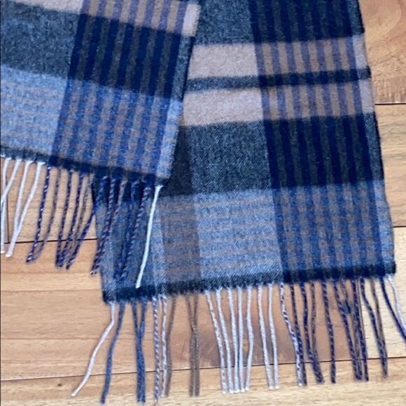Club  Room cashmere  scarf - Picture 2 of 5